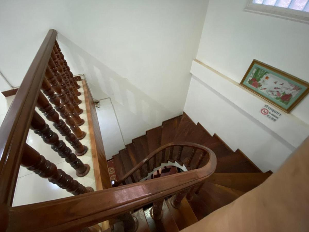 Kingmala Guesthouse Luang Namtha Extérieur photo