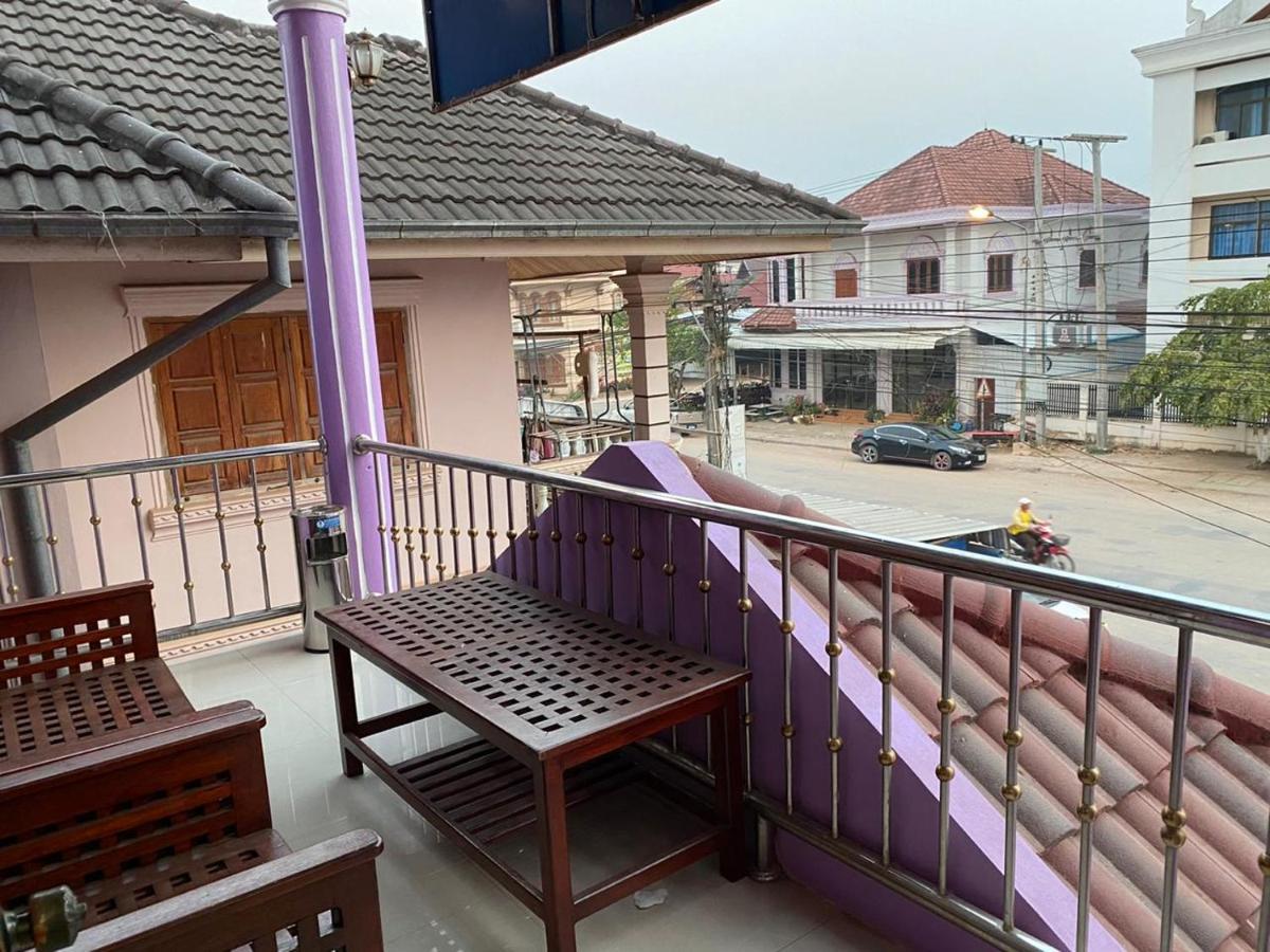 Kingmala Guesthouse Luang Namtha Extérieur photo